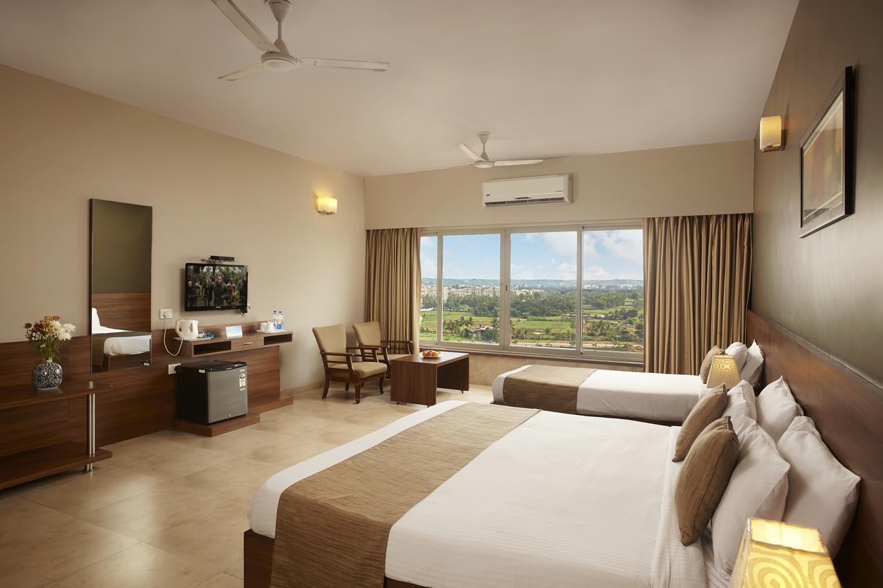 Athome Comforts Panaji Exterior foto